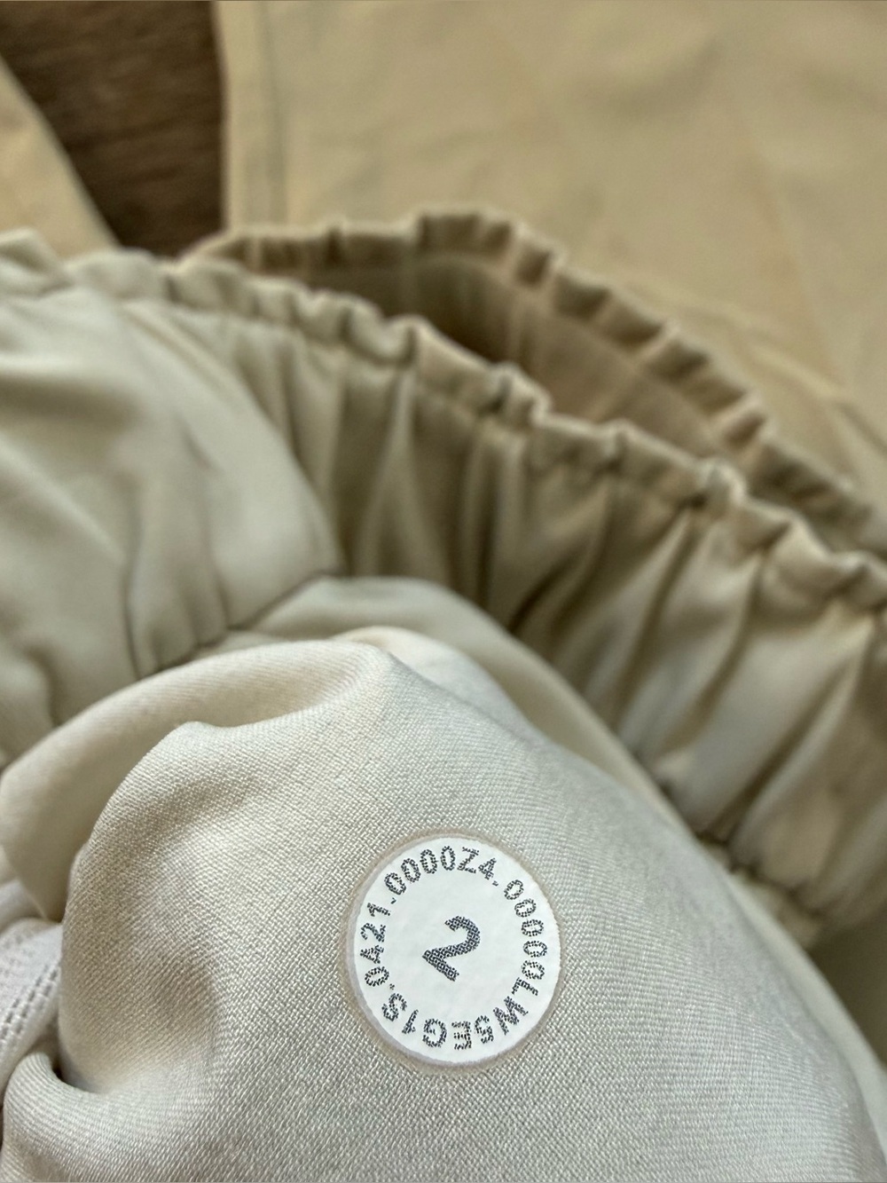 Lululemon Stretch High-Rise Jogger *Full Length Natural Ivory - Picture 6 of 7